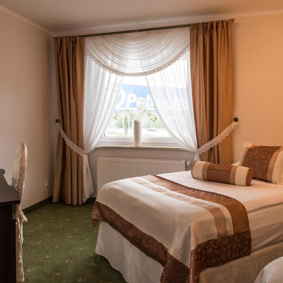 Motel Lesta Lachowka Duza Exteriör bild