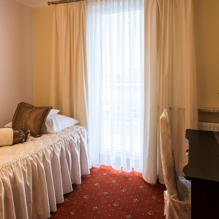 Motel Lesta Lachowka Duza Exteriör bild