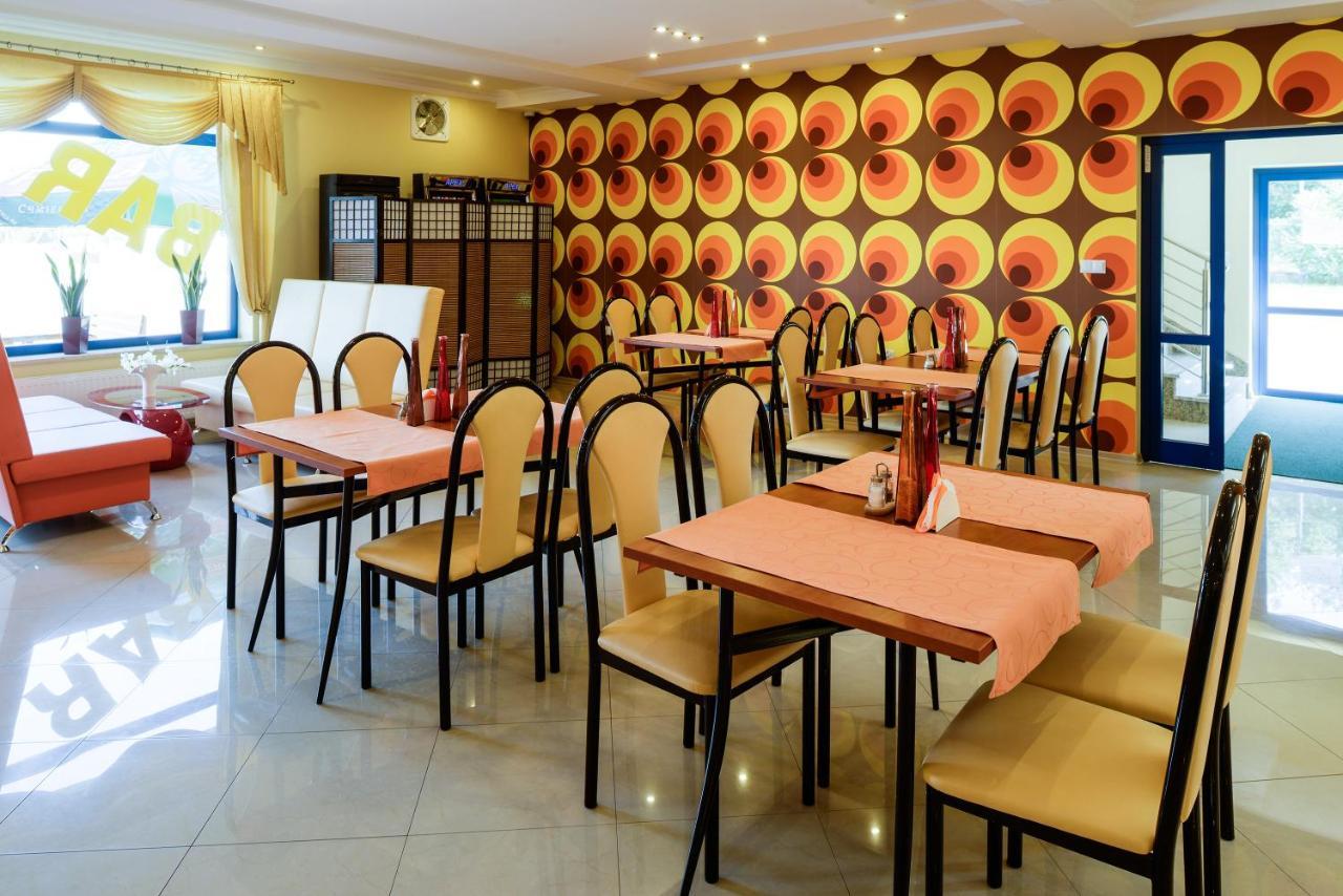 Motel Lesta Lachowka Duza Exteriör bild