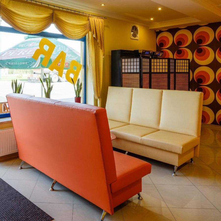 Motel Lesta Lachowka Duza Exteriör bild