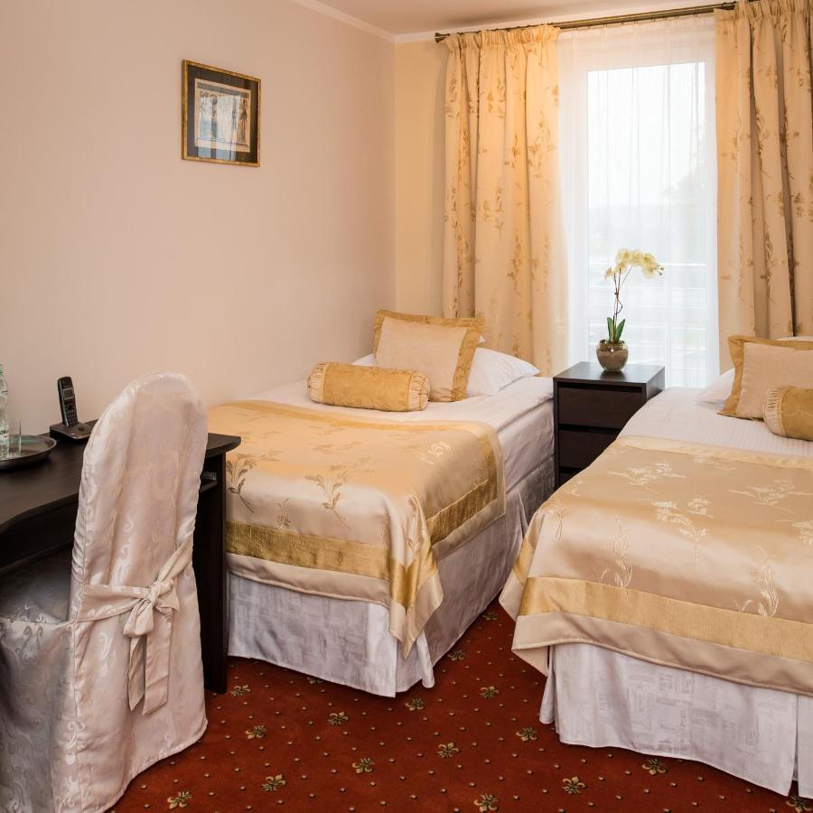 Motel Lesta Lachowka Duza Exteriör bild