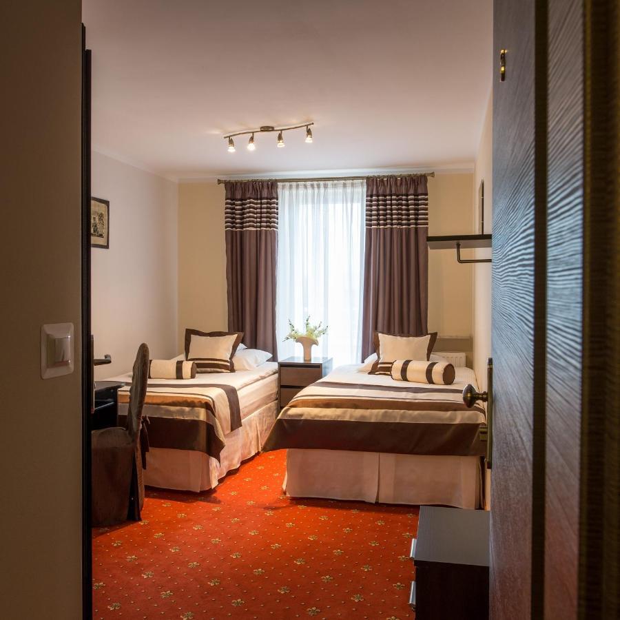 Motel Lesta Lachowka Duza Exteriör bild