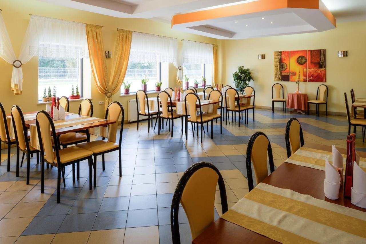 Motel Lesta Lachowka Duza Exteriör bild